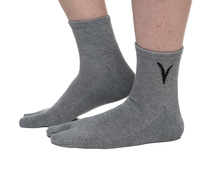 V-Toe Athletic Split-Toe Tabi Socks Thicker Mini Quarter Crew in Black, White or Gray